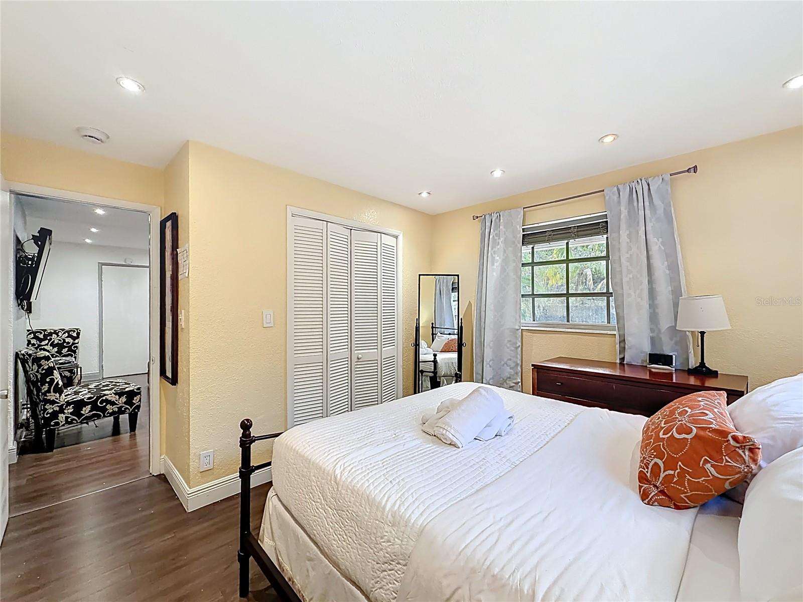 Image 20 of 63 For 200 9th Avenue 1-2