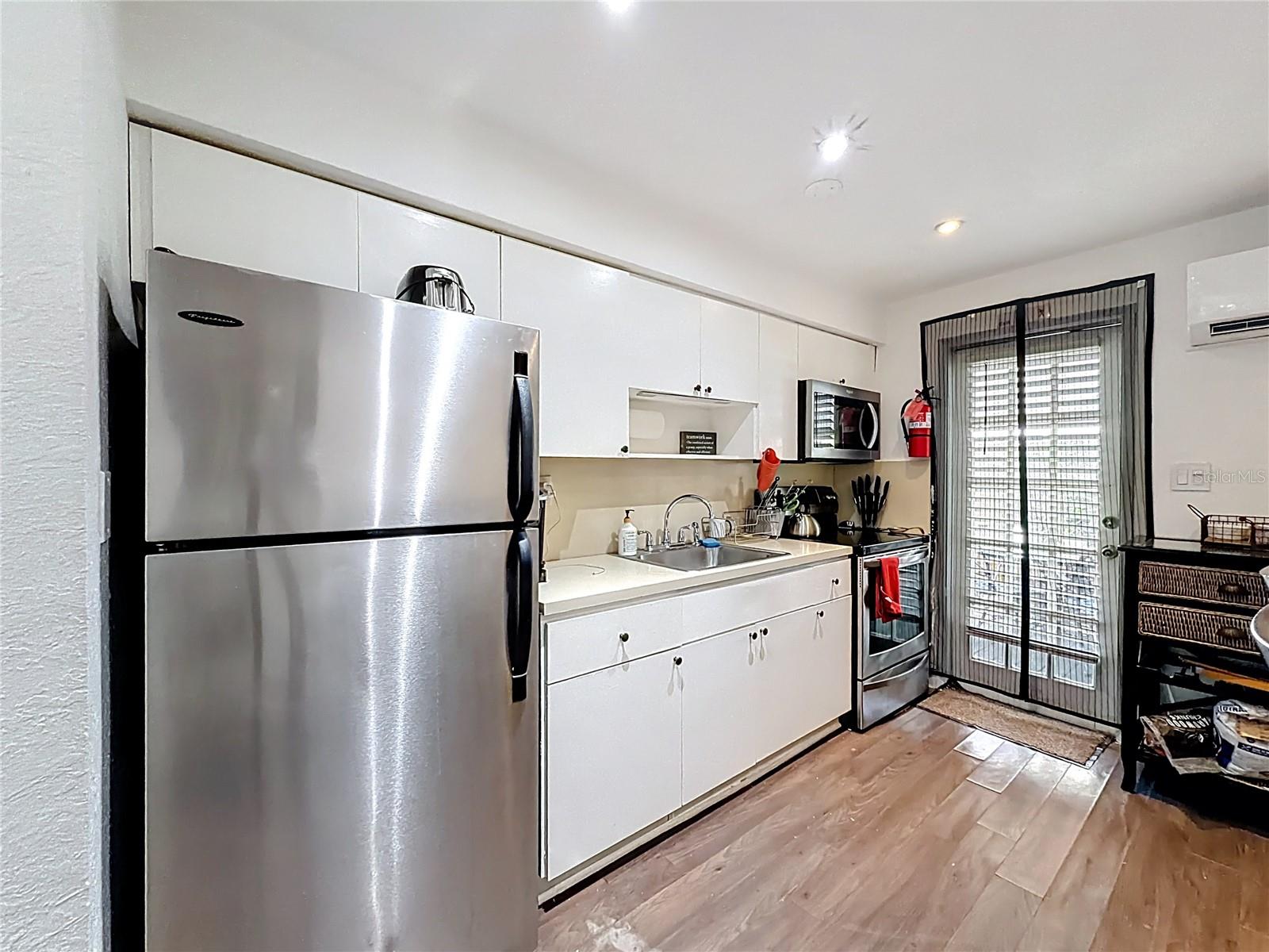 Image 43 of 63 For 200 9th Avenue 1-2