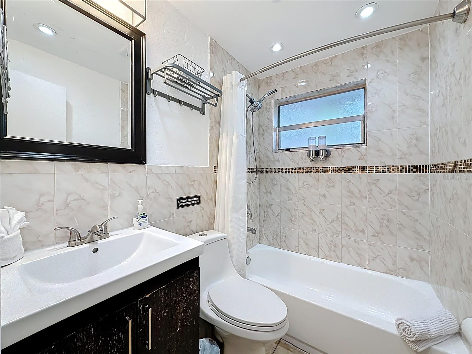 Image 9 of 63 For 200 9th Avenue 1-2