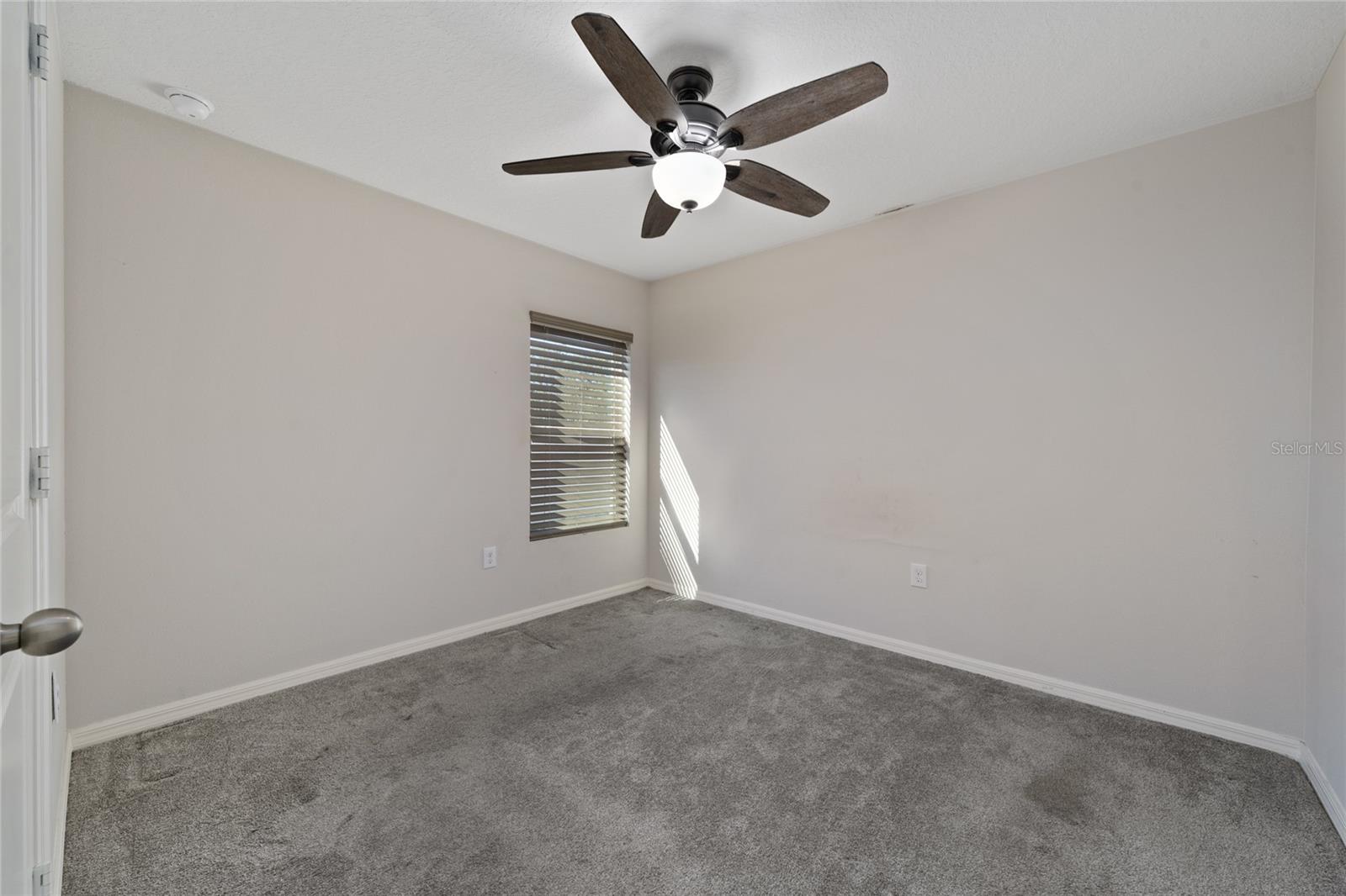 Image 10 of 33 For 282 Fig Court