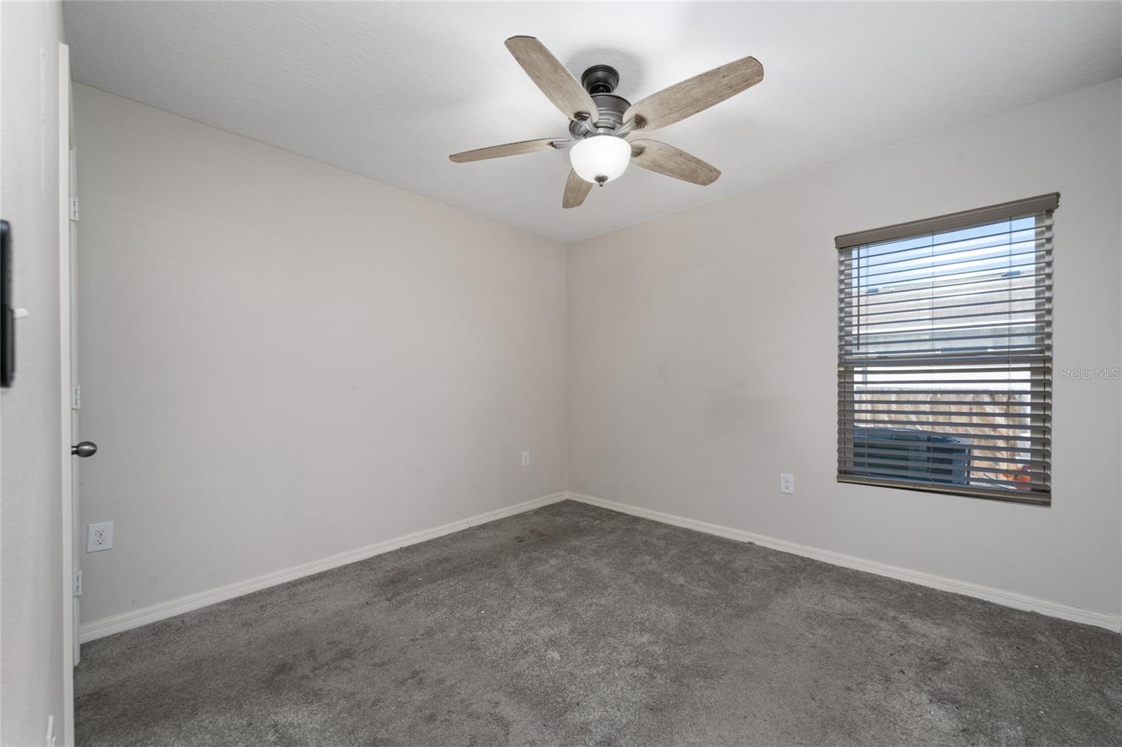 Image 17 of 33 For 282 Fig Court