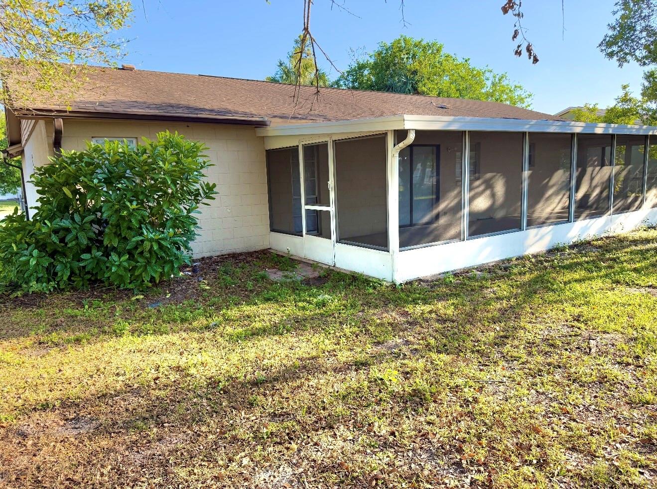 Image 18 of 19 For 810 Royal Palm Drive