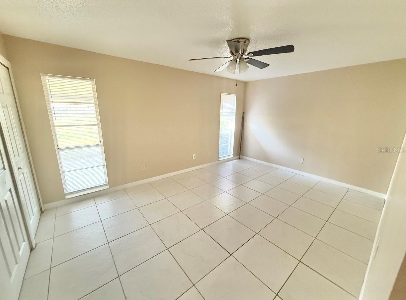 Image 6 of 19 For 810 Royal Palm Drive