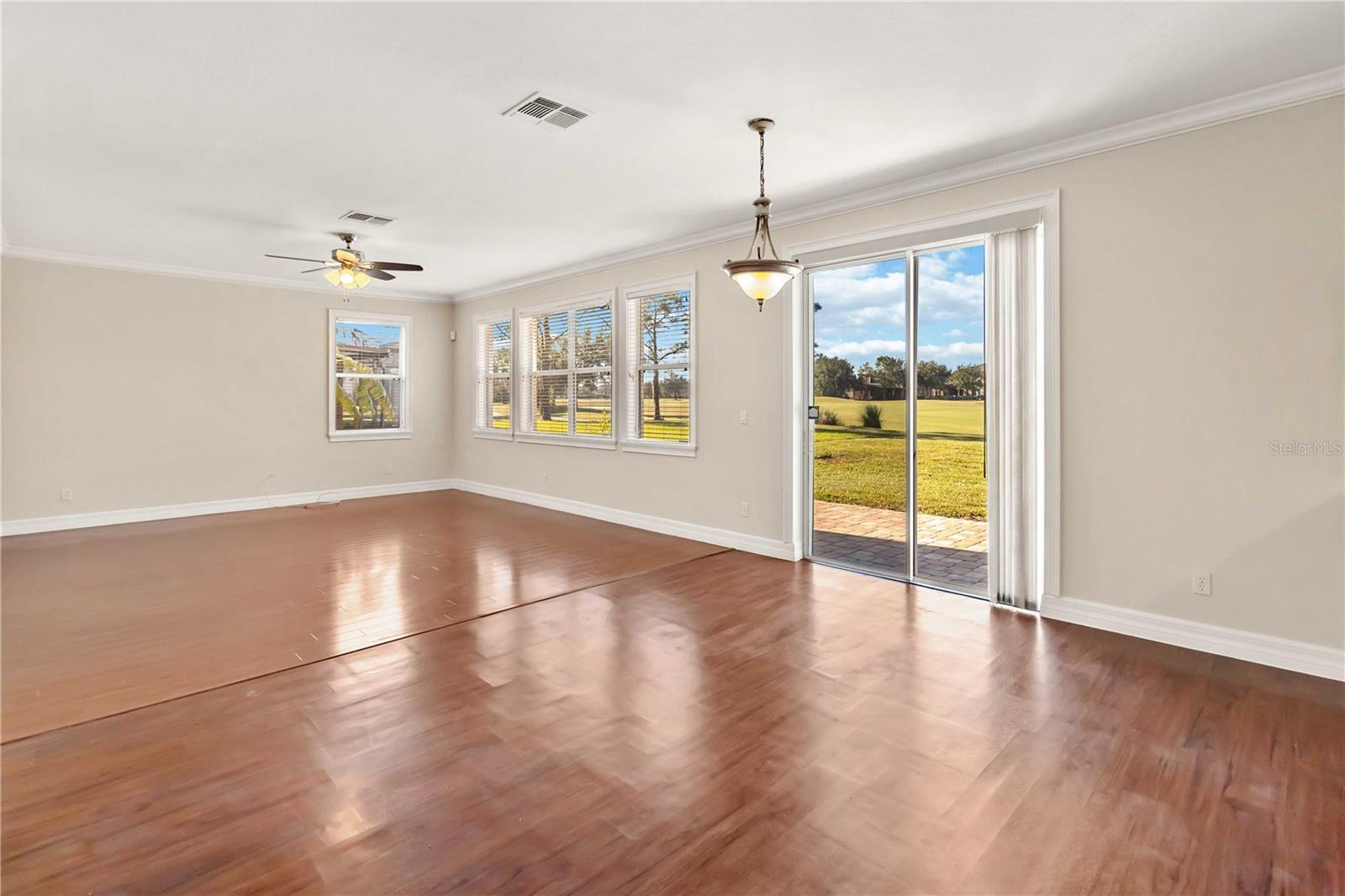 Image 17 of 62 For 10408 Chorlton Circle