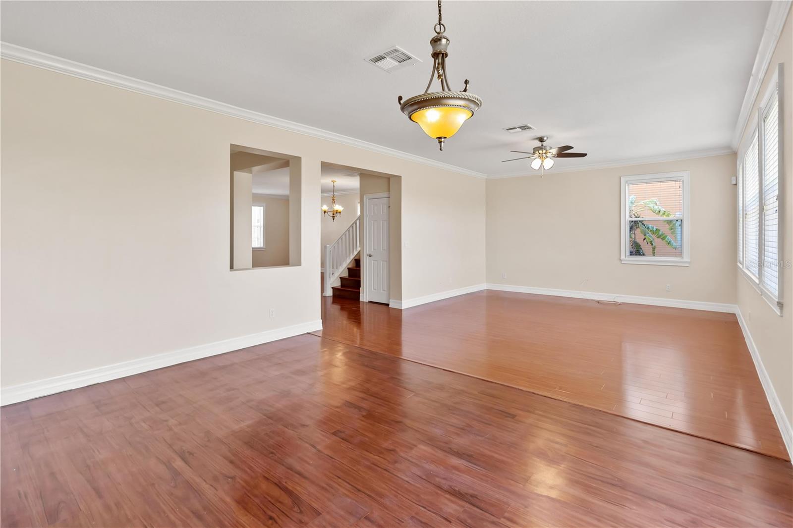 Image 18 of 62 For 10408 Chorlton Circle