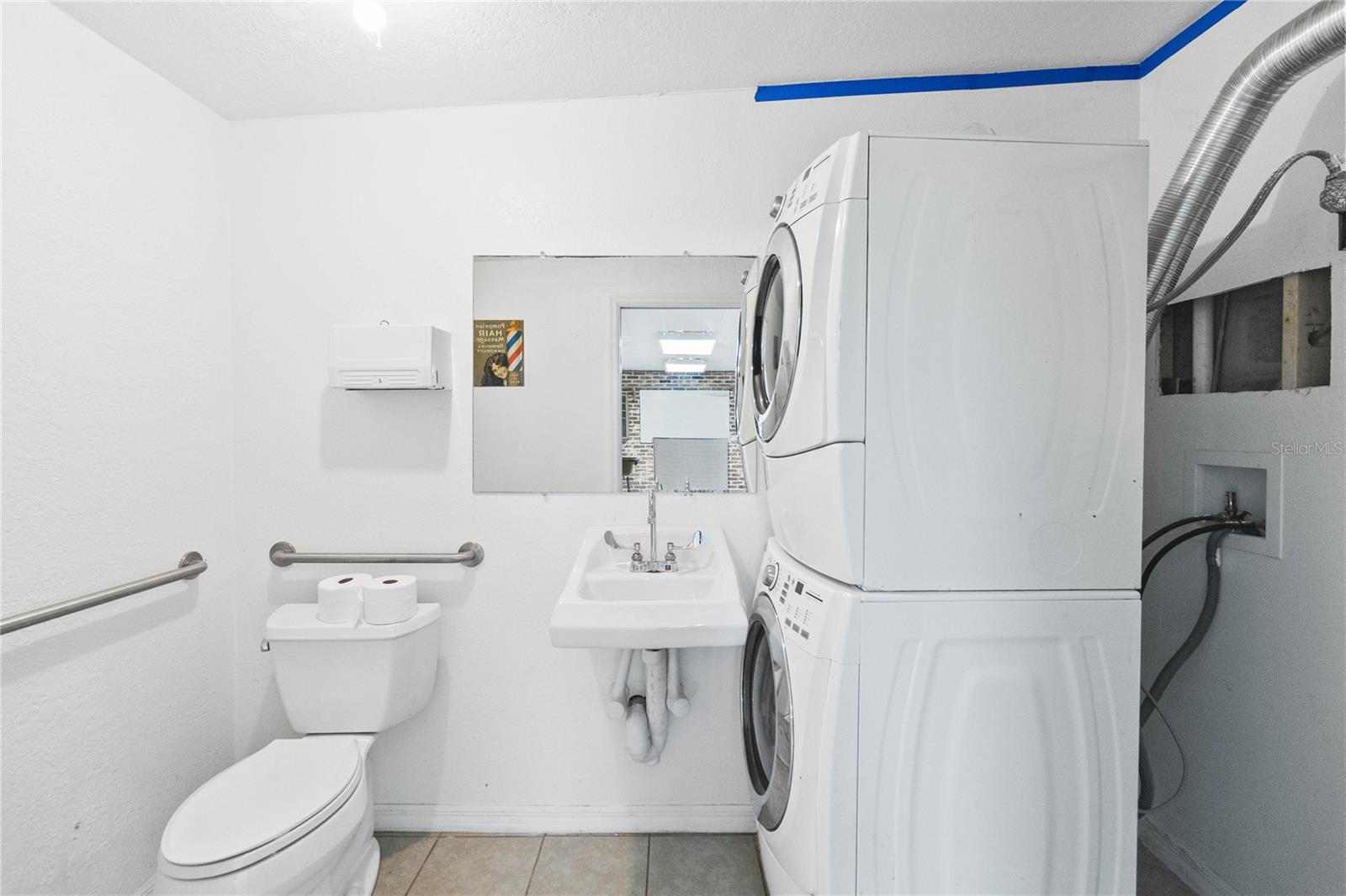 Image 12 of 28 For 3503 Crystal Lake Drive