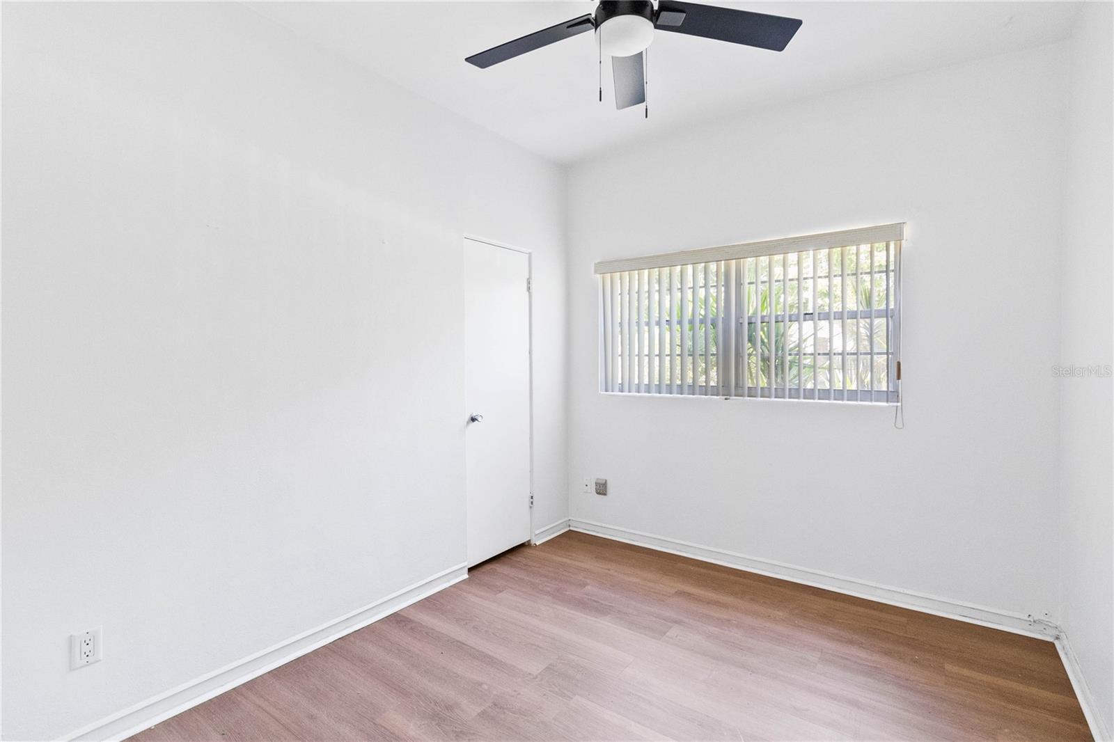 Image 14 of 28 For 3503 Crystal Lake Drive