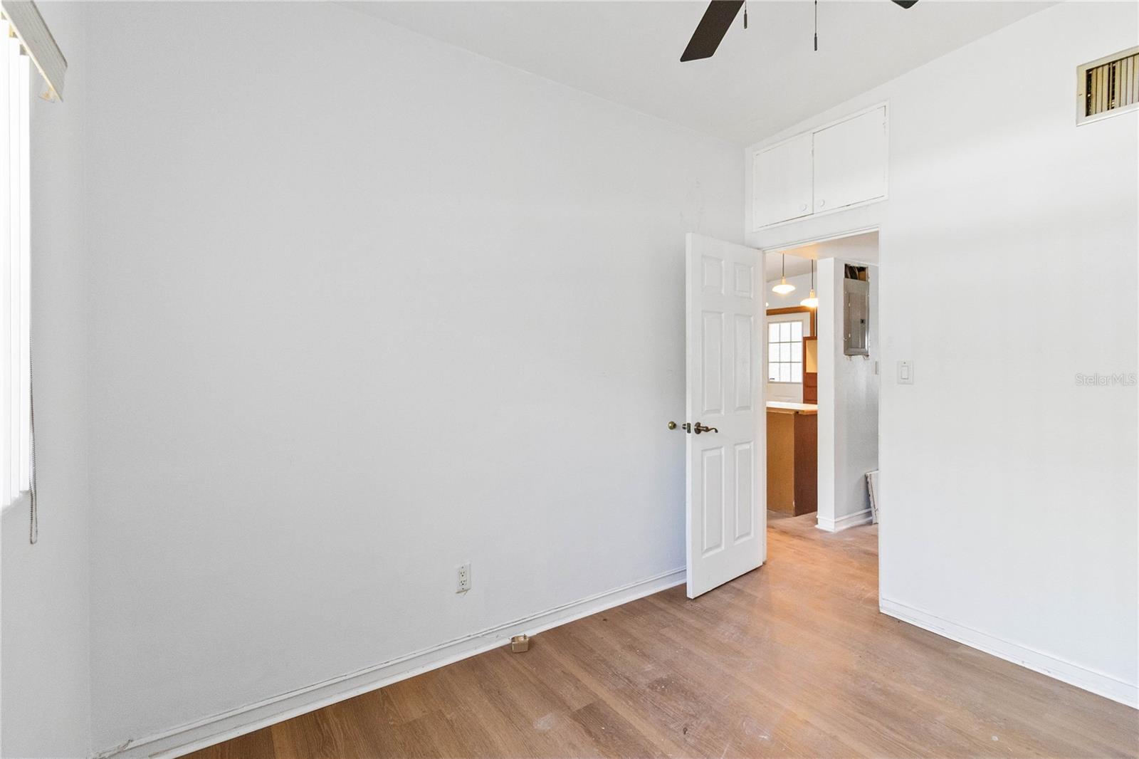 Image 15 of 28 For 3503 Crystal Lake Drive