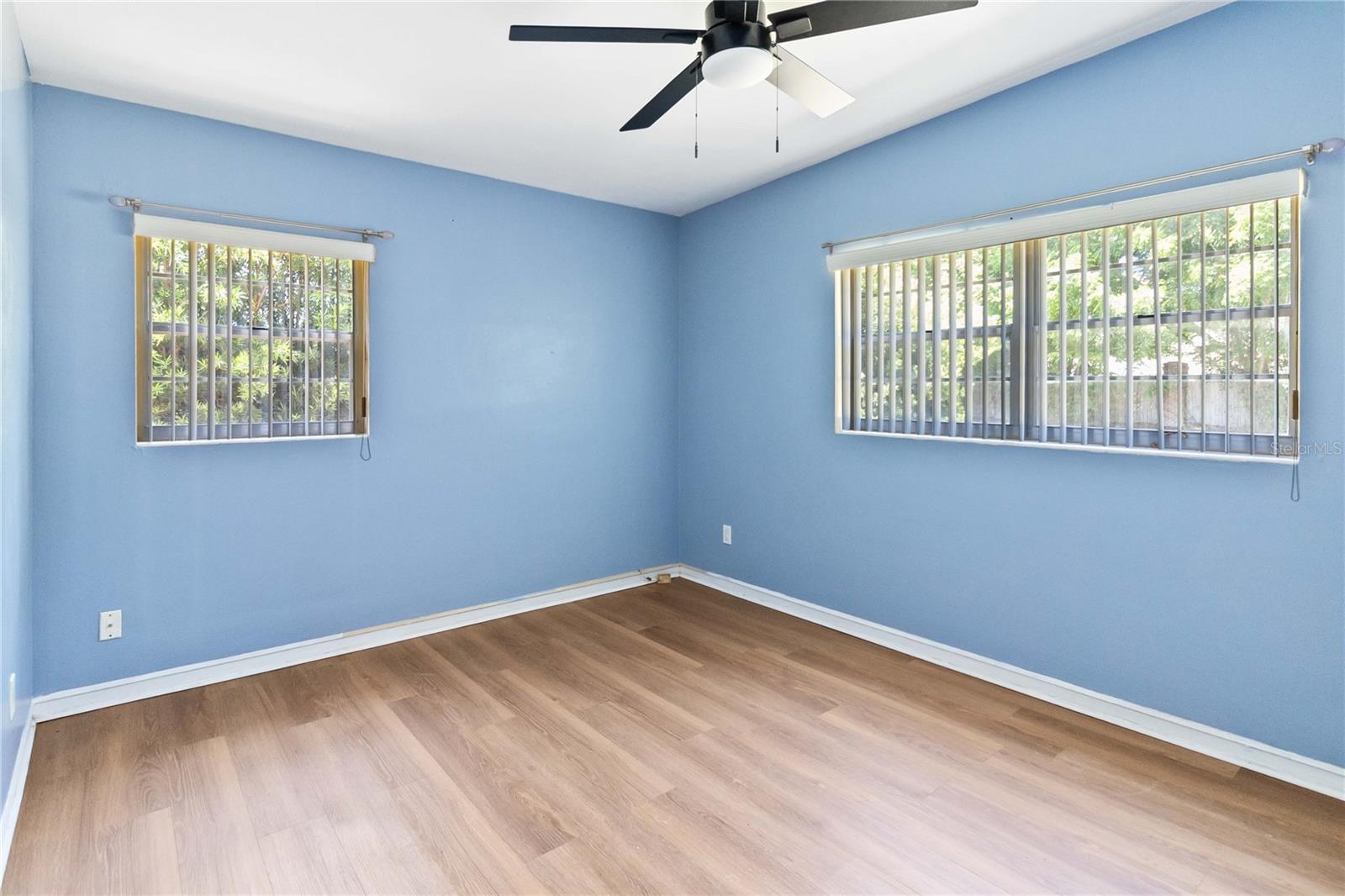 Image 22 of 28 For 3503 Crystal Lake Drive