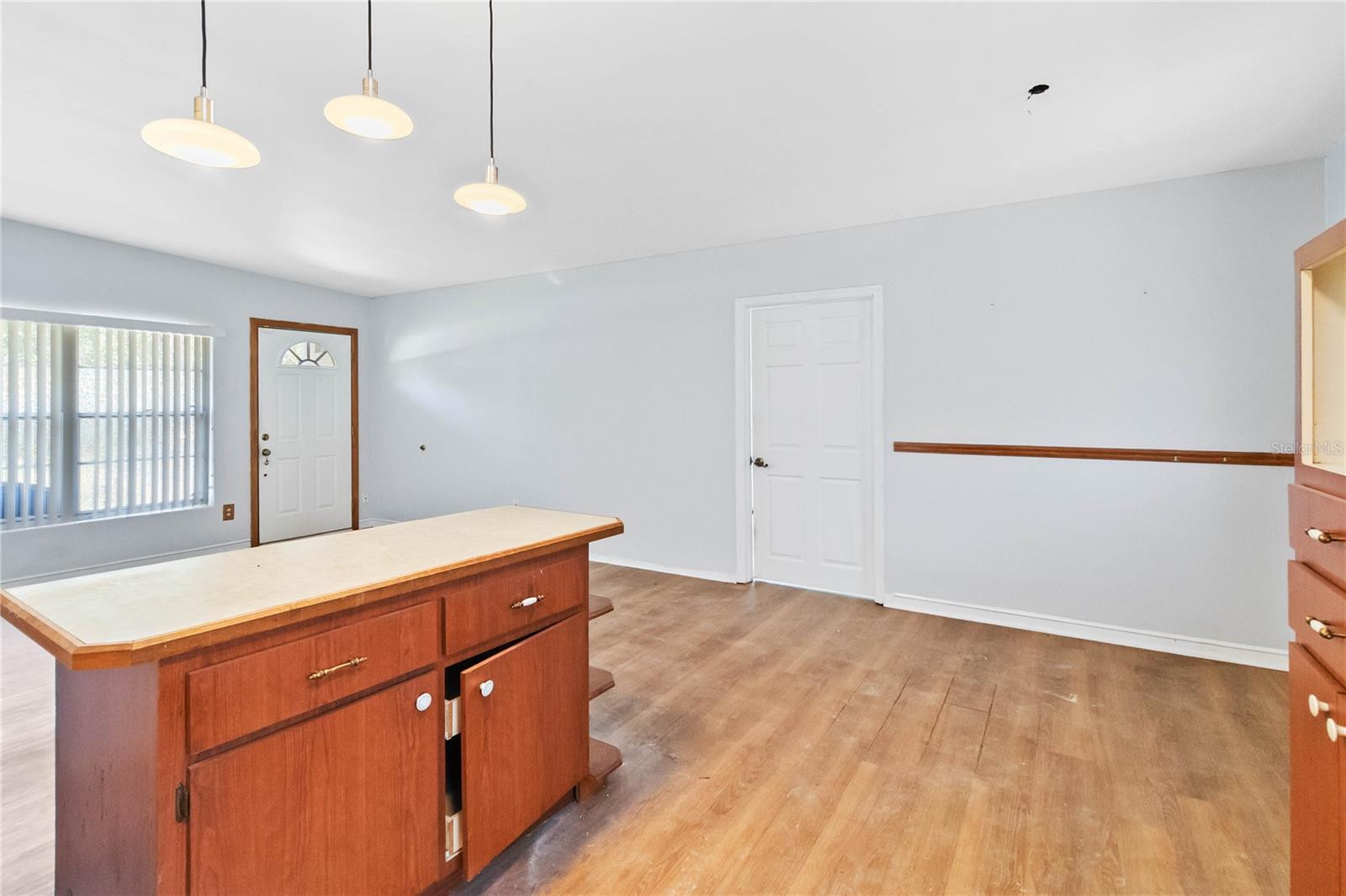 Image 9 of 28 For 3503 Crystal Lake Drive