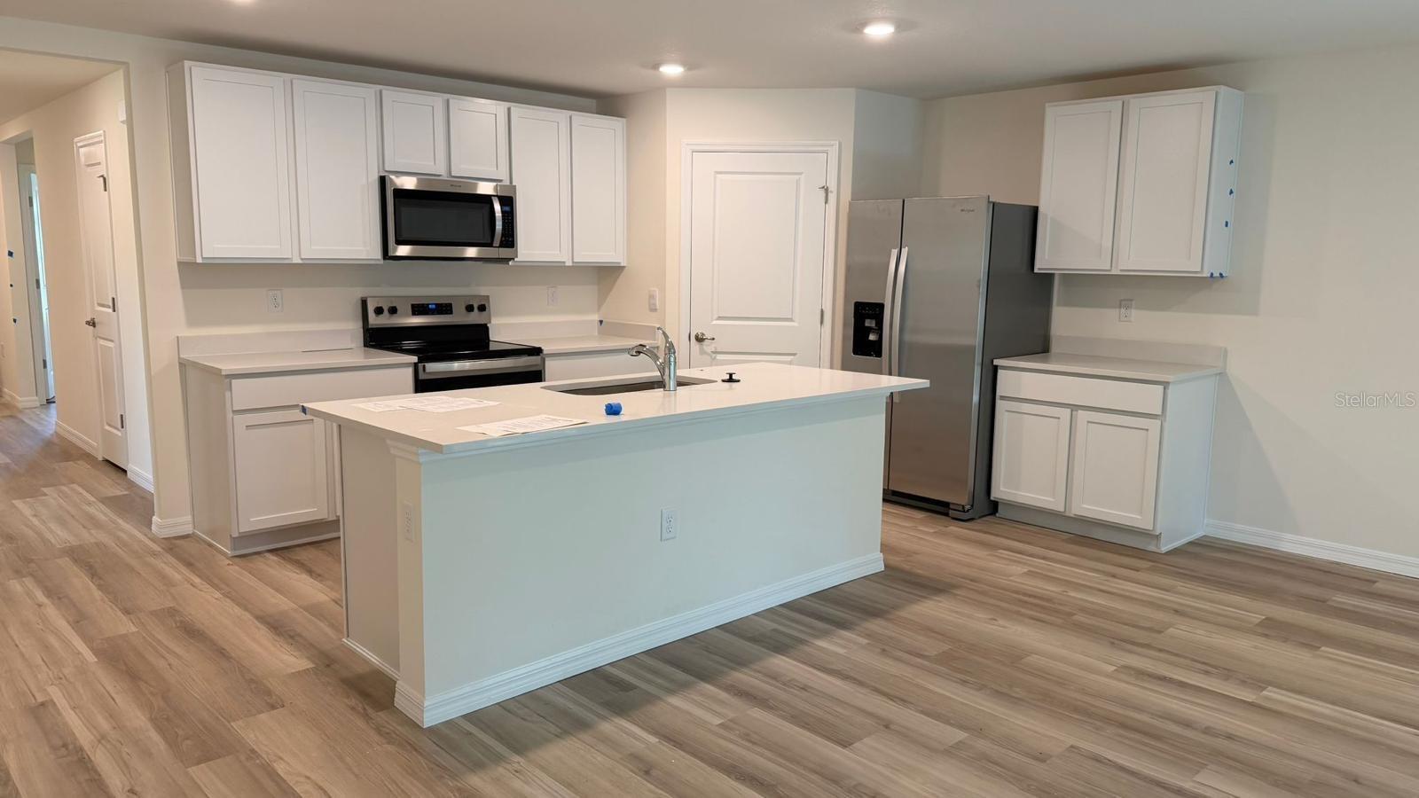 Image 3 of 6 For 8407 Clearway Drive