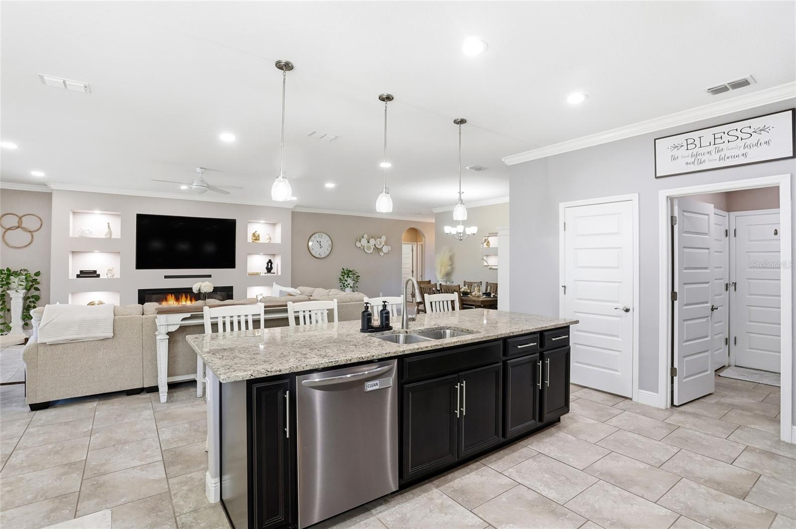 Image 15 of 55 For 1608 Nina Drive