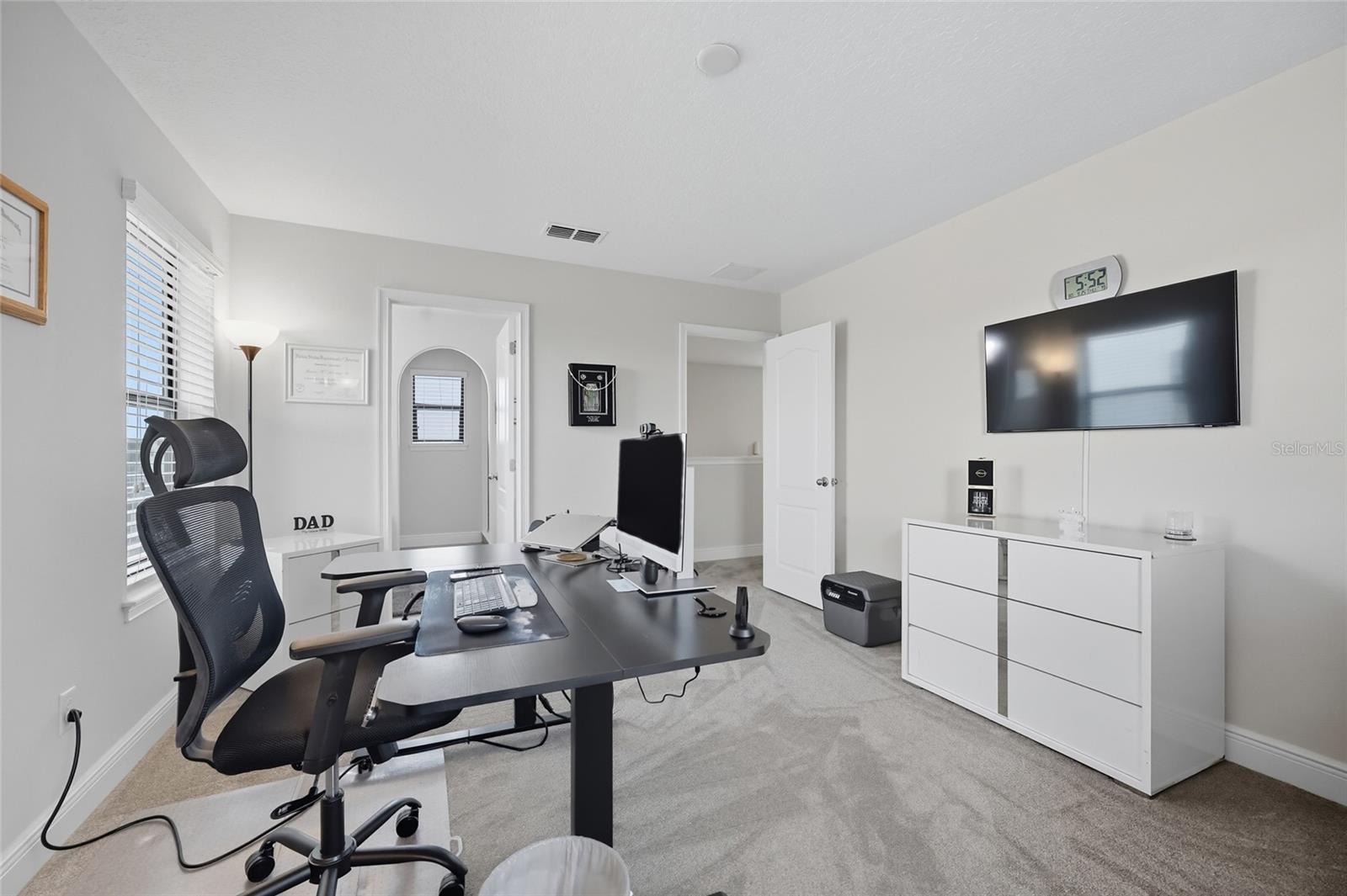 Image 12 of 18 For 190 Kenny Boulevard