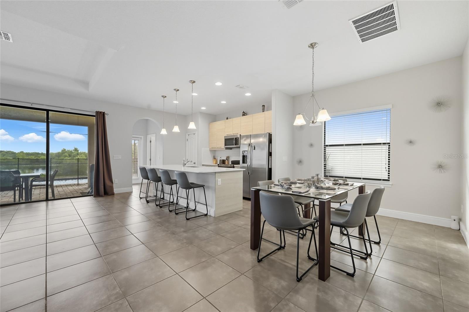 Image 6 of 18 For 190 Kenny Boulevard