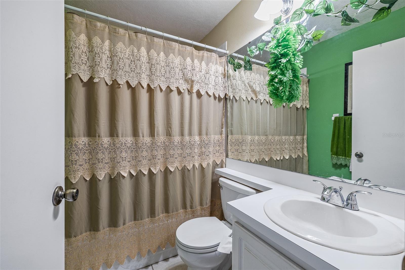 Image 15 of 34 For 2174 Cypress Bay Boulevard