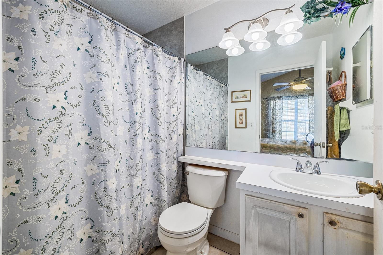 Image 17 of 34 For 2174 Cypress Bay Boulevard