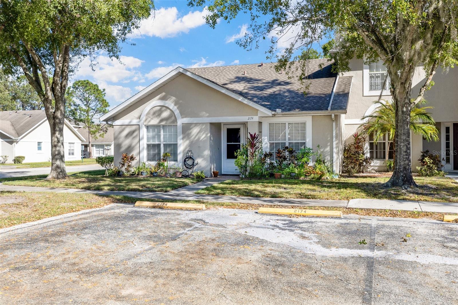 Image 30 of 34 For 2174 Cypress Bay Boulevard