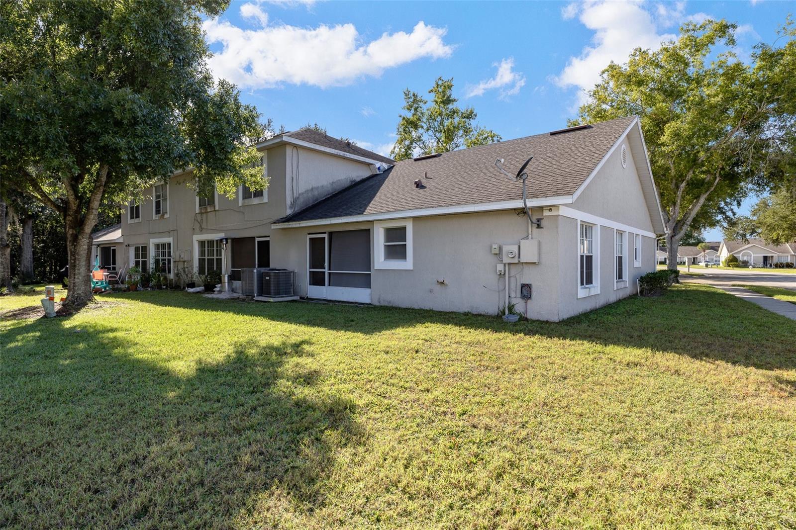 Image 32 of 34 For 2174 Cypress Bay Boulevard