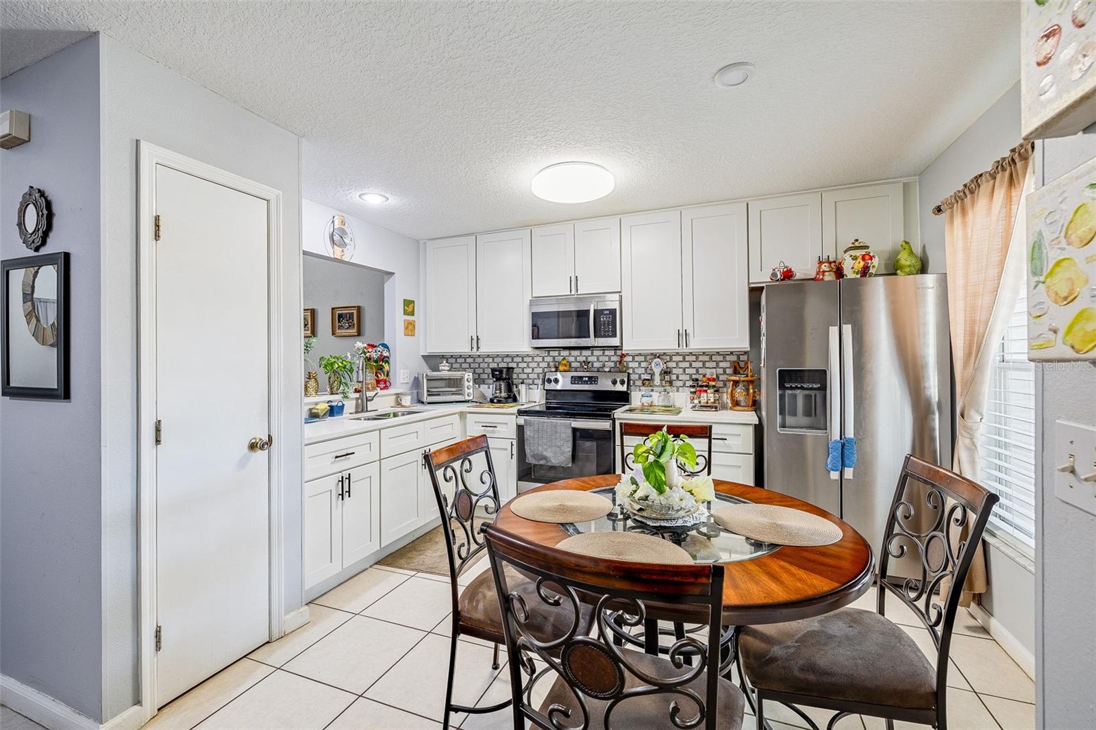 Image 9 of 34 For 2174 Cypress Bay Boulevard