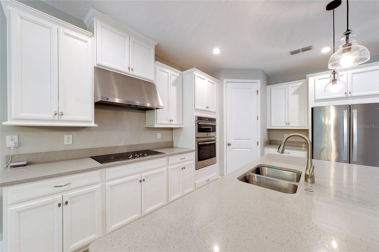 Image 12 of 66 For 3061 Agostino Terrace