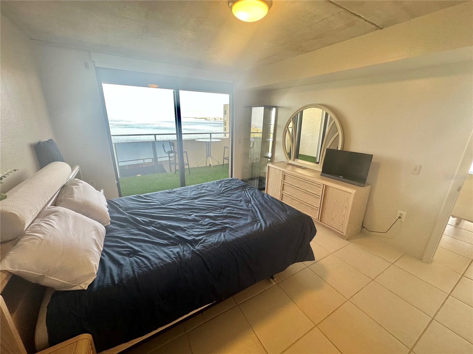 Image 14 of 73 For 6009 Sea Ranch Drive 804