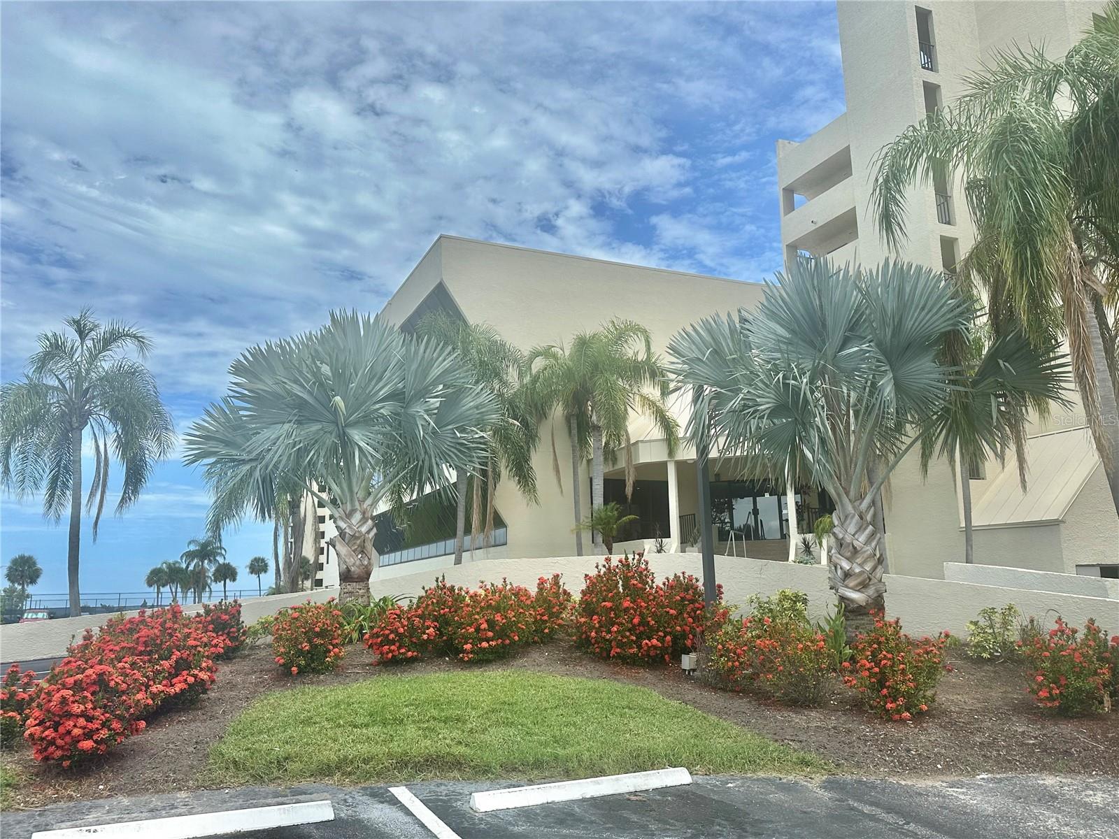 Image 2 of 73 For 6009 Sea Ranch Drive 804