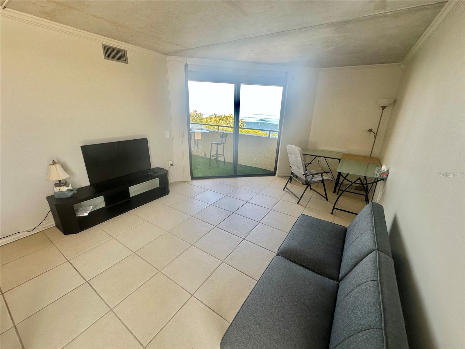 Image 8 of 73 For 6009 Sea Ranch Drive 804