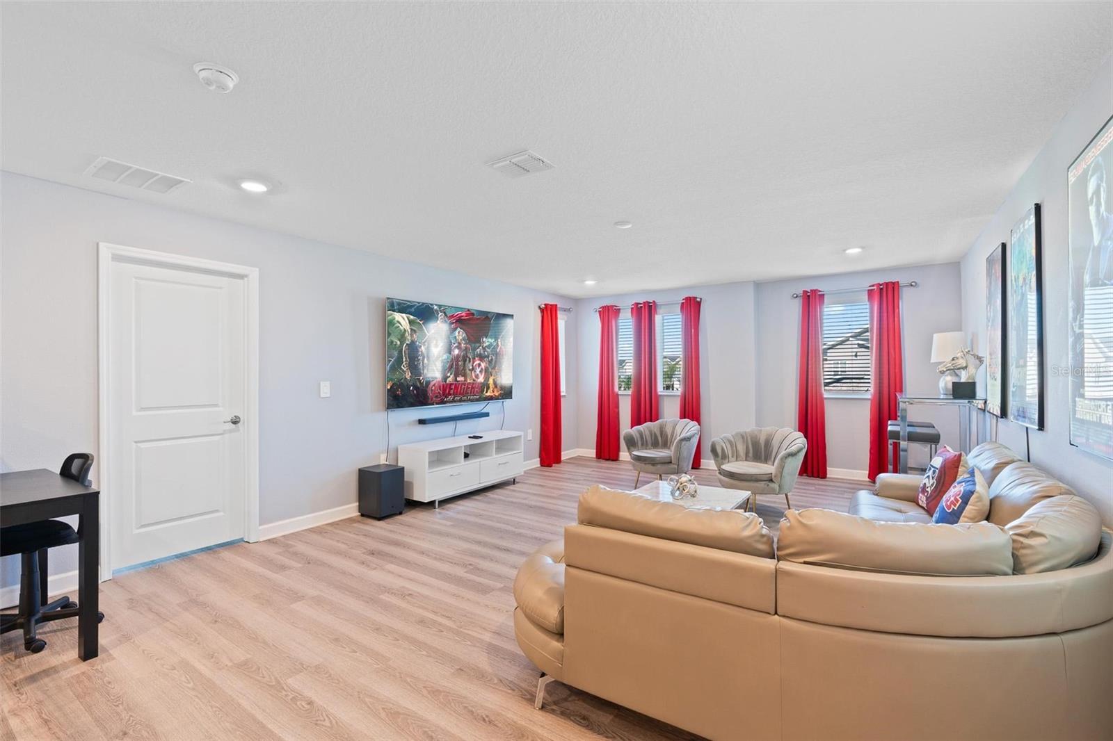 Image 18 of 48 For 9080 Sommerset Hills Drive