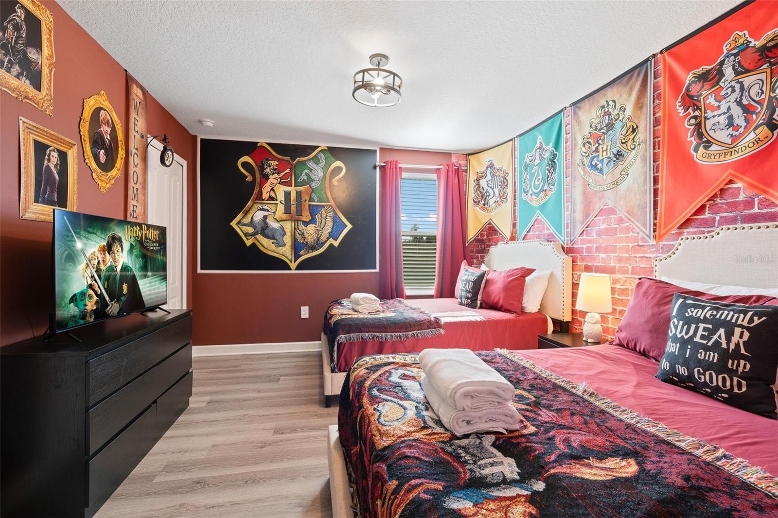 Image 34 of 48 For 9080 Sommerset Hills Drive