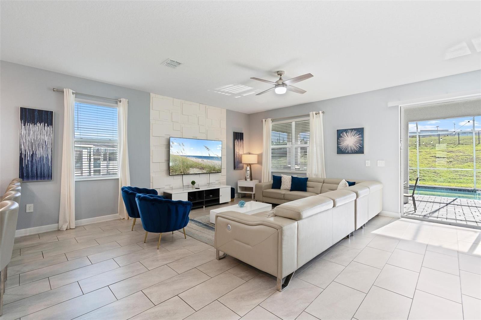 Image 4 of 48 For 9080 Sommerset Hills Drive