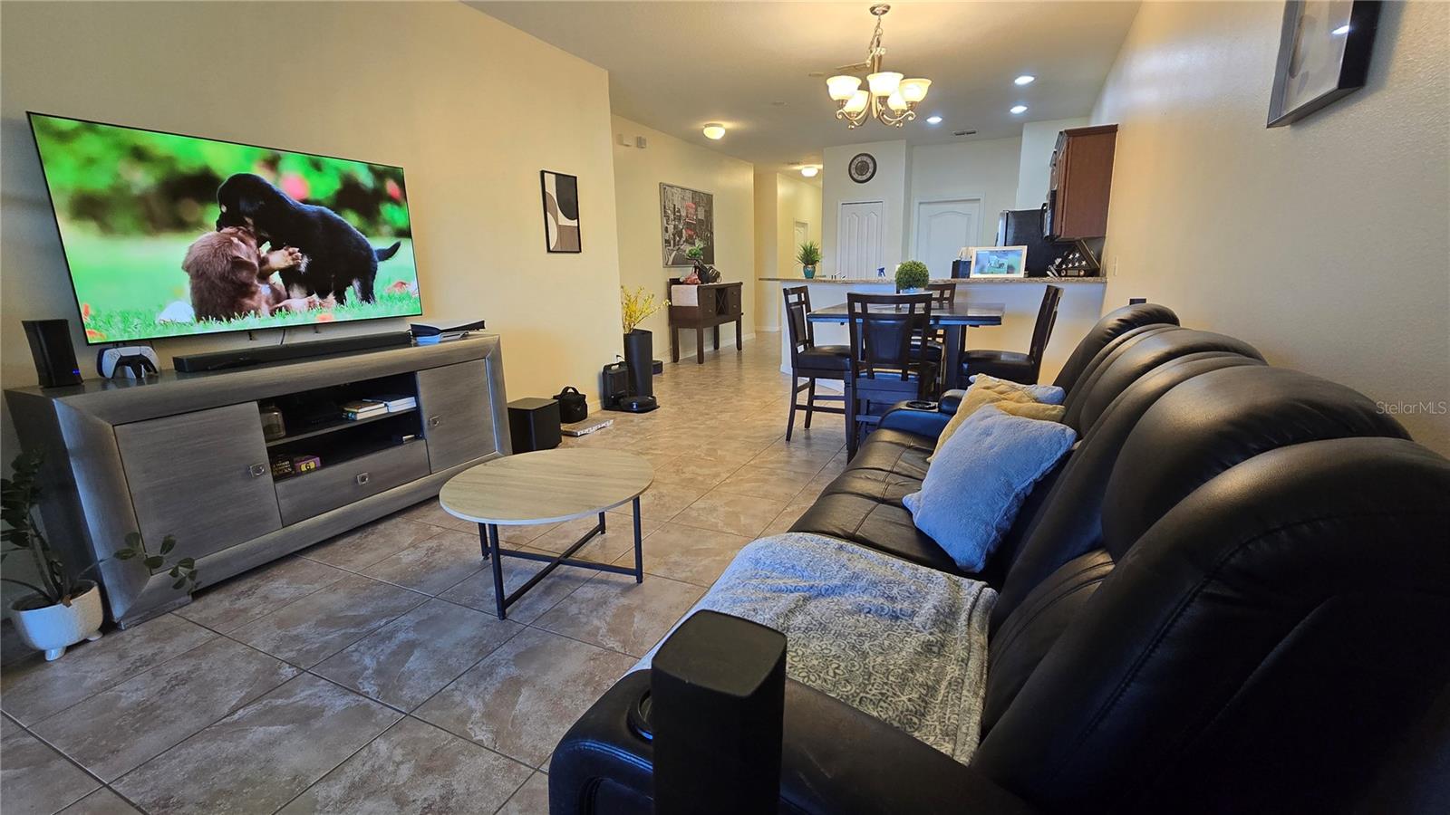 Image 13 of 35 For 4085 Shade Tree Lane