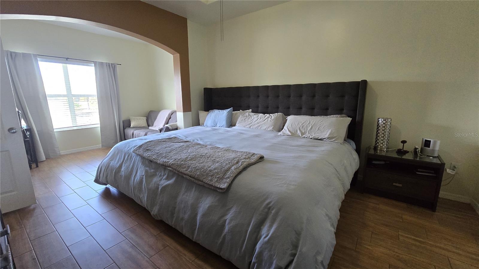 Image 15 of 35 For 4085 Shade Tree Lane