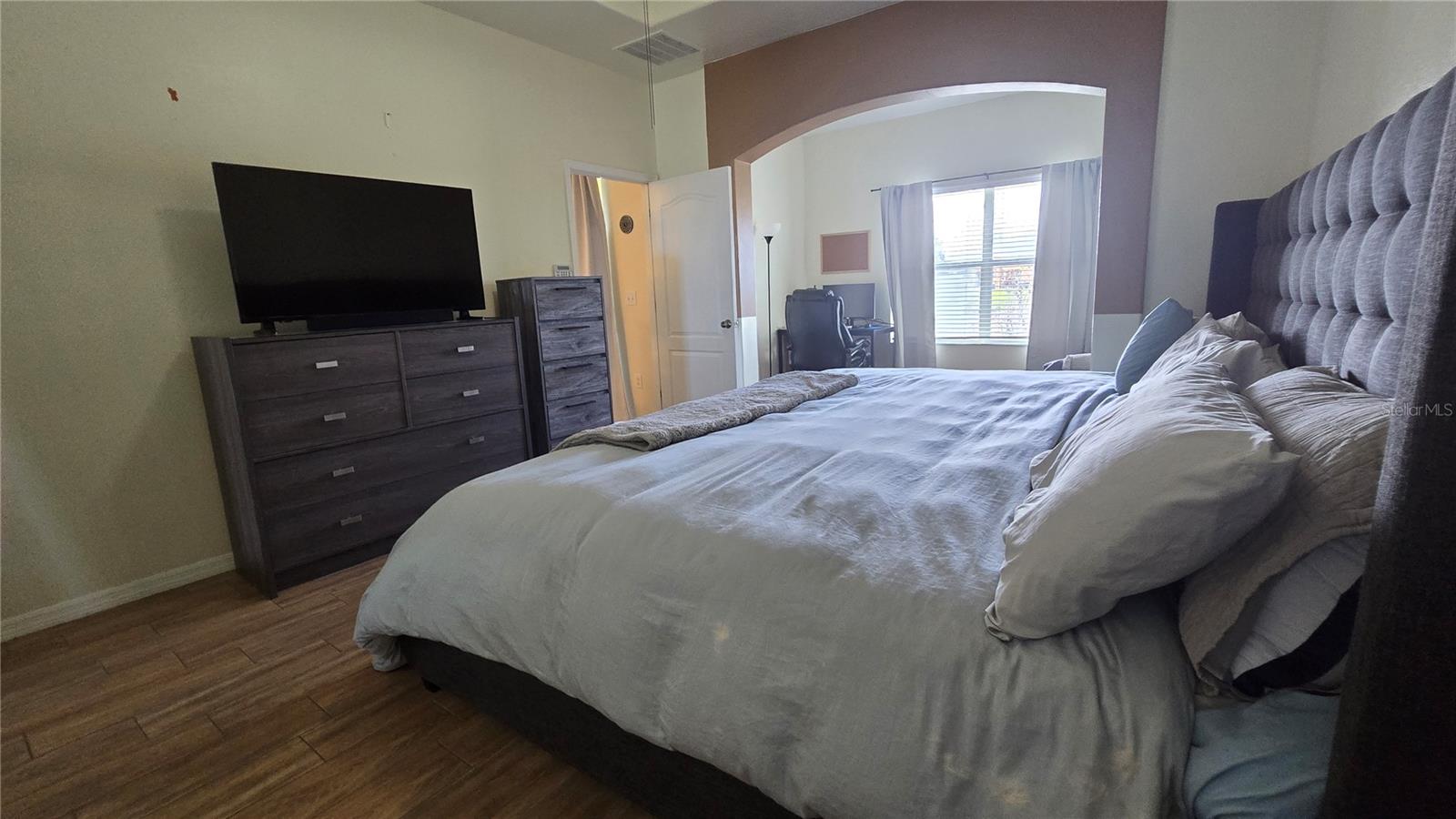 Image 17 of 35 For 4085 Shade Tree Lane