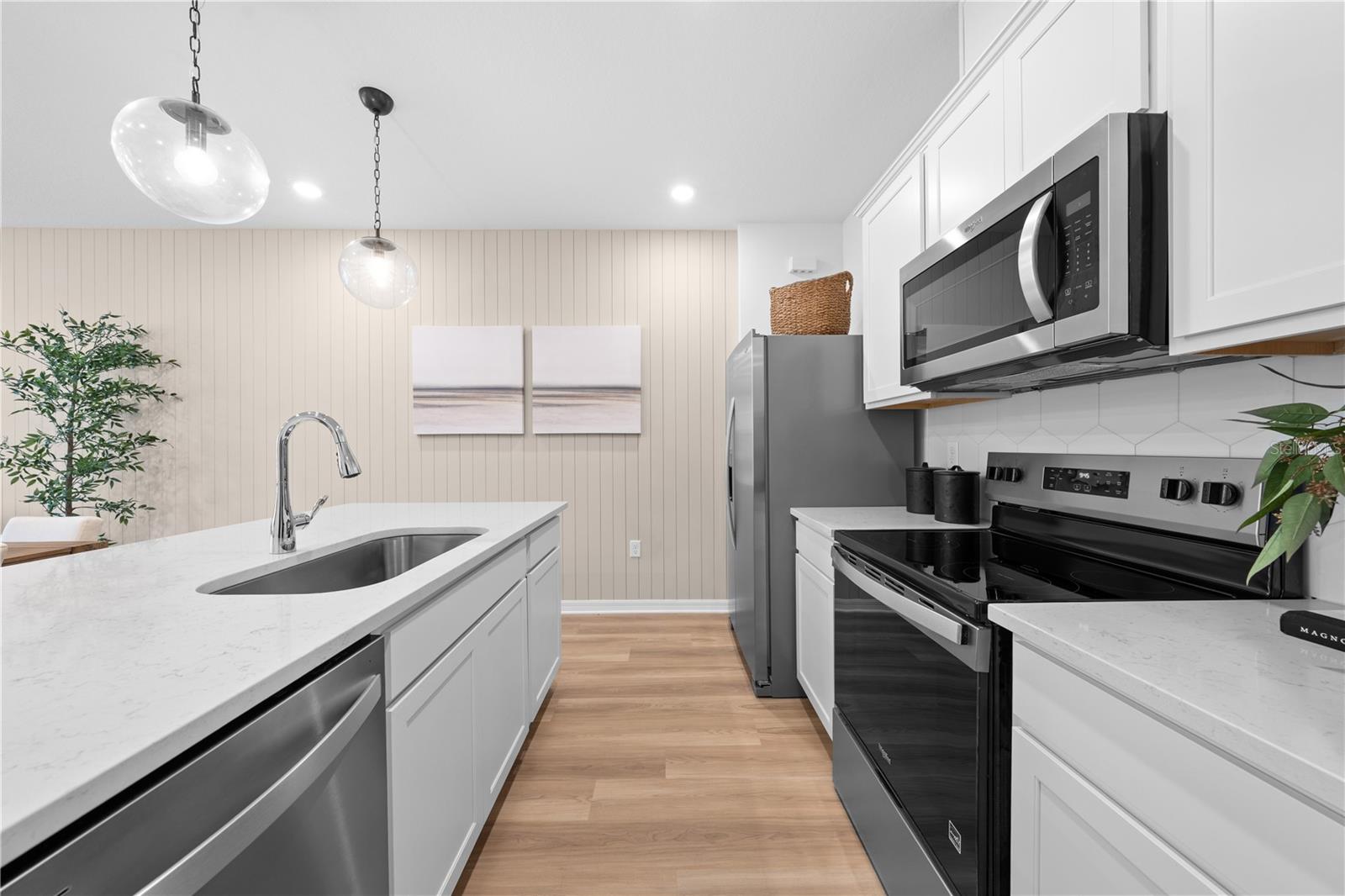 Image 14 of 48 For 11453 Nona Sound Street