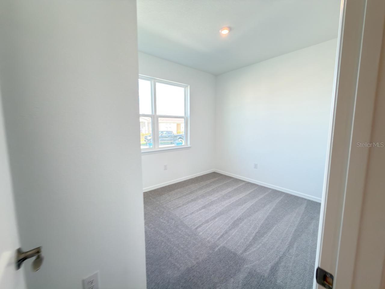 Image 20 of 57 For 1327 Normandy Dr