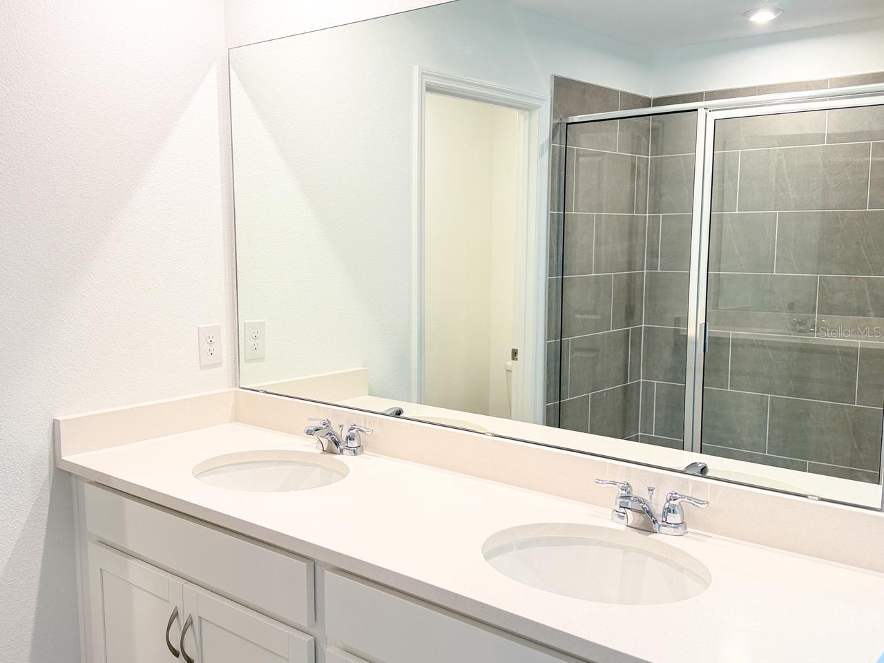 Image 38 of 57 For 1327 Normandy Dr