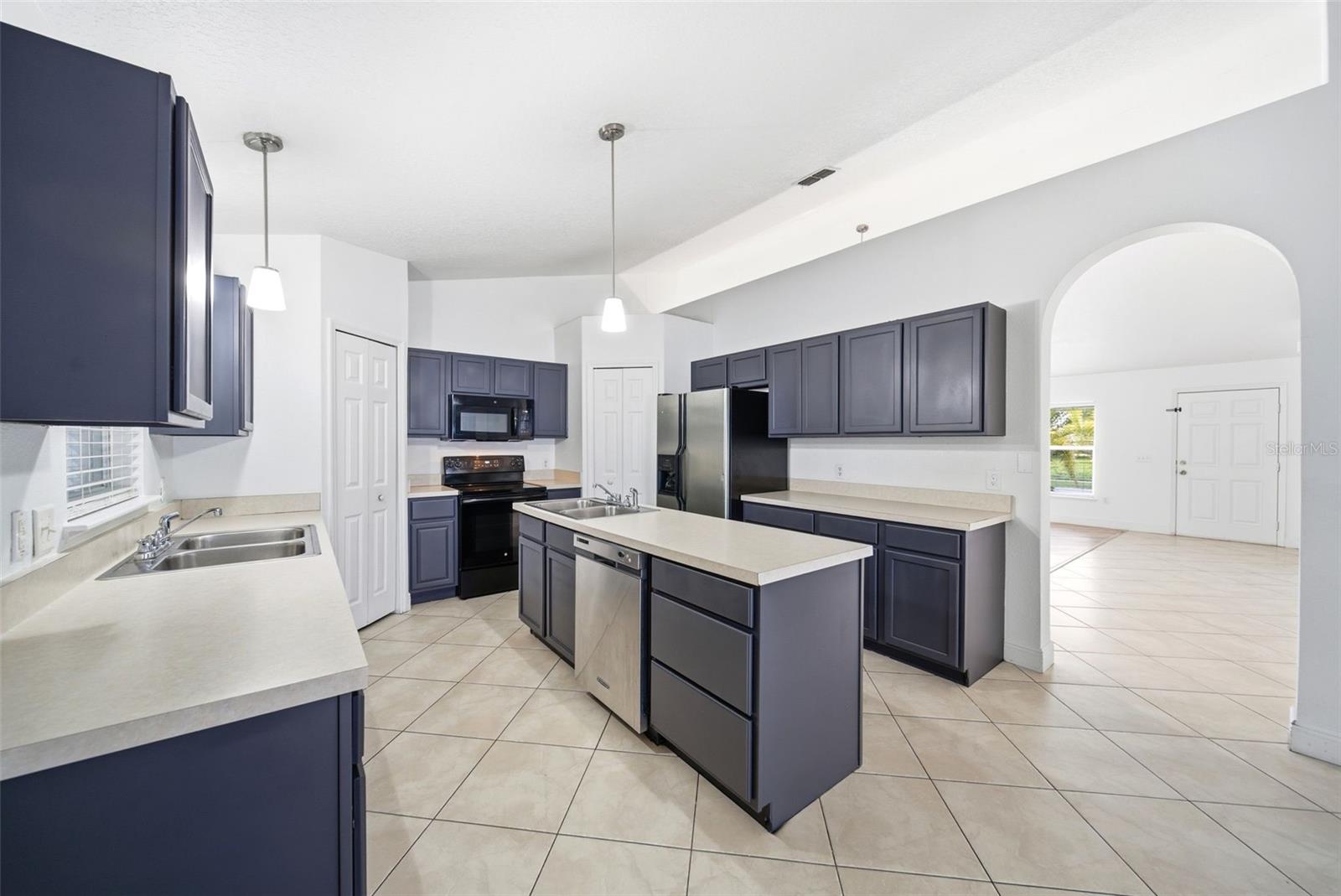 Image 17 of 37 For 5287 Sunset Canyon Drive