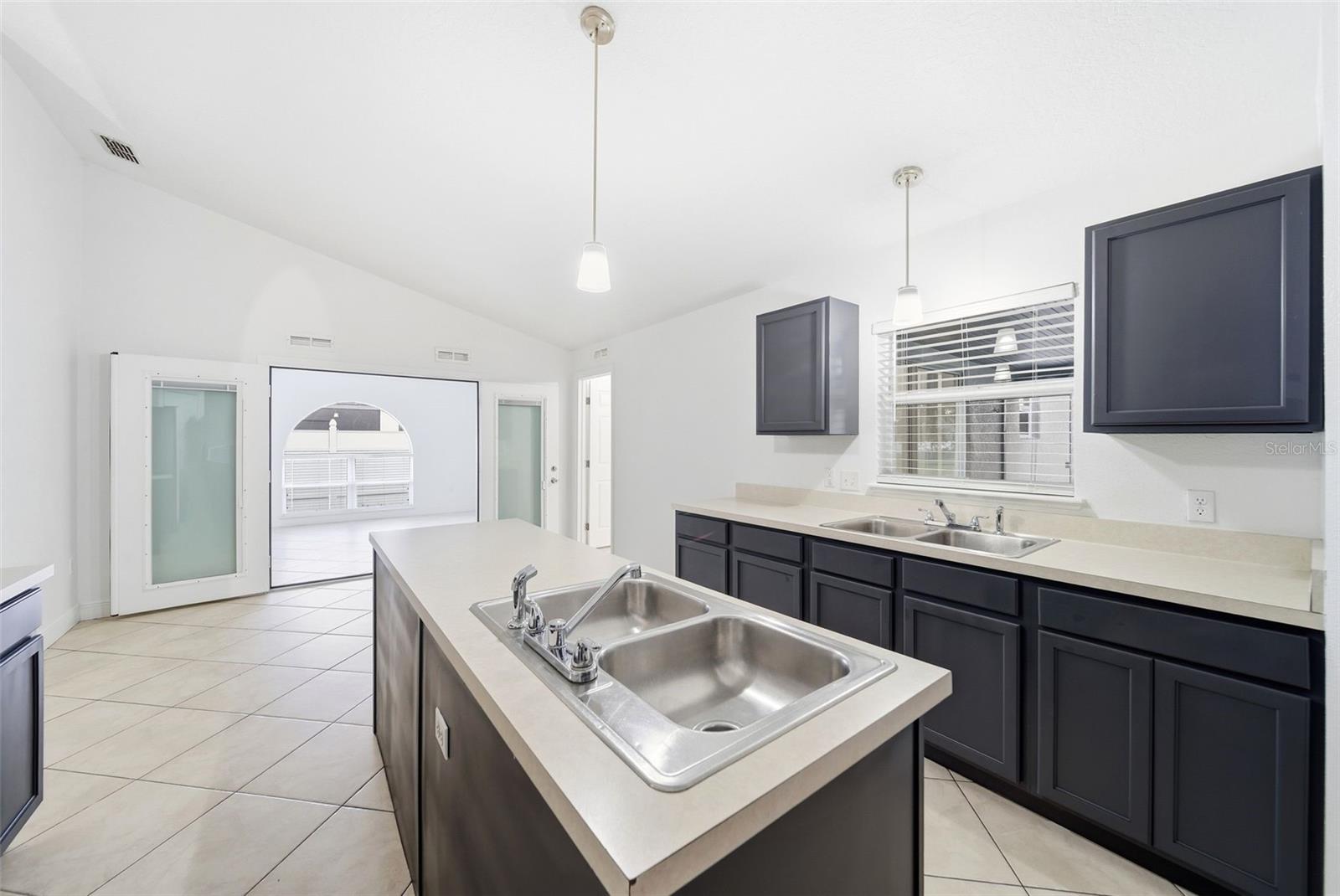 Image 18 of 37 For 5287 Sunset Canyon Drive