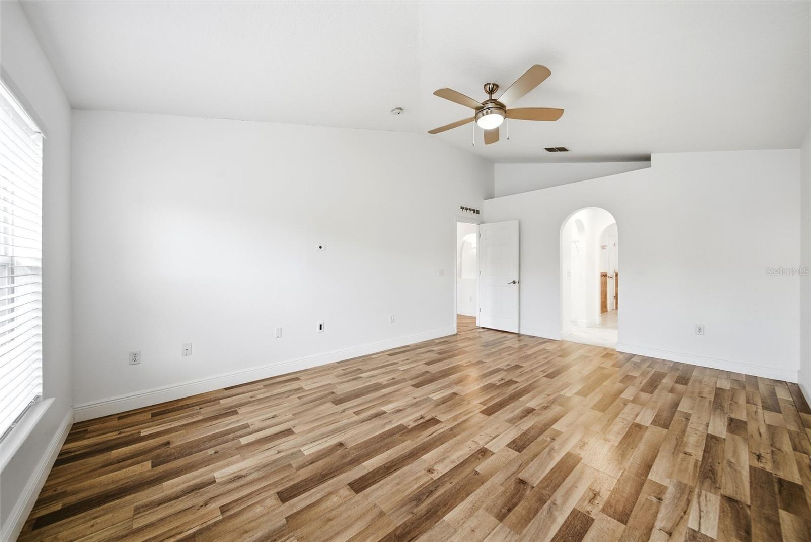 Image 7 of 37 For 5287 Sunset Canyon Drive