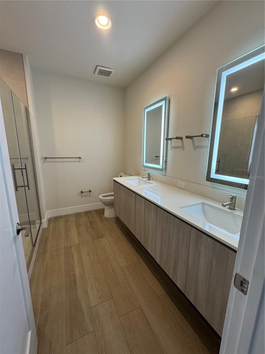 Image 10 of 13 For 17223 Blessing Drive 17223