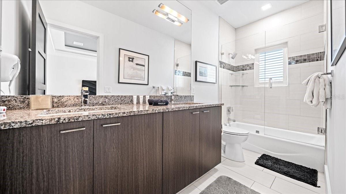 Image 19 of 100 For 331 Muirfield Loop