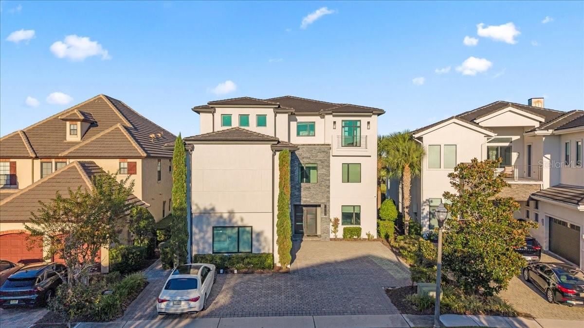 Image 2 of 100 For 331 Muirfield Loop