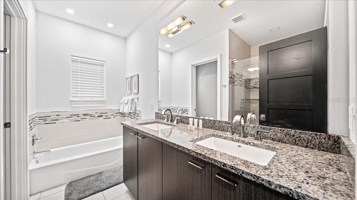 Image 32 of 100 For 331 Muirfield Loop