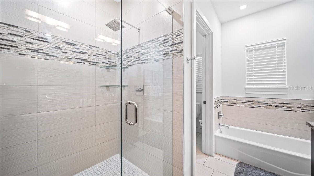 Image 33 of 100 For 331 Muirfield Loop