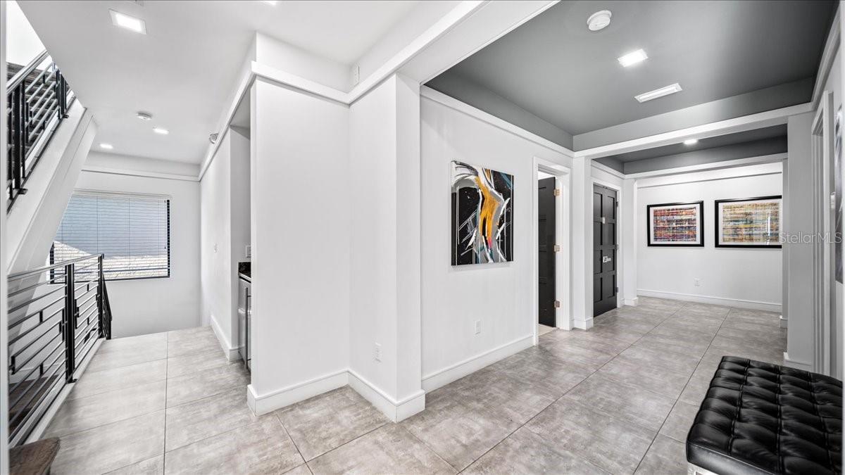 Image 42 of 100 For 331 Muirfield Loop