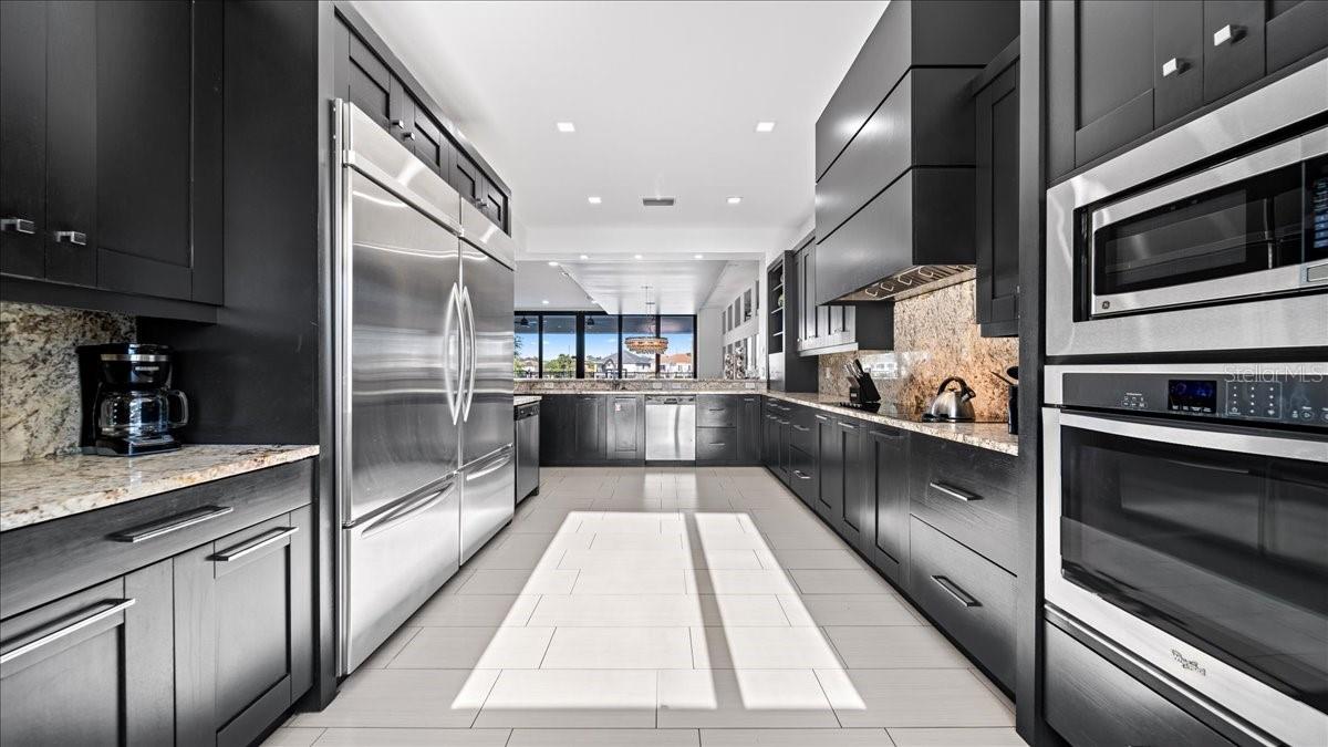 Image 81 of 100 For 331 Muirfield Loop