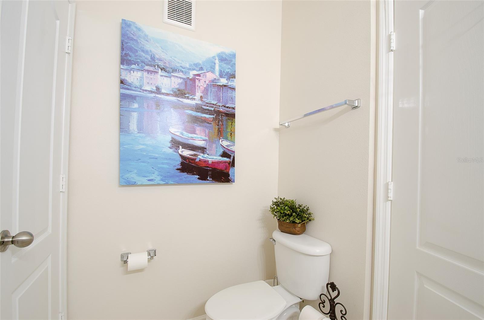 Image 13 of 47 For 8855 Villa View Circle 205