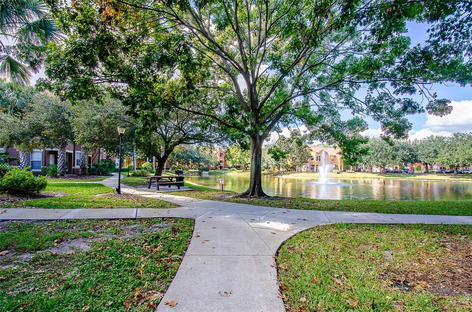 Image 36 of 47 For 8855 Villa View Circle 205