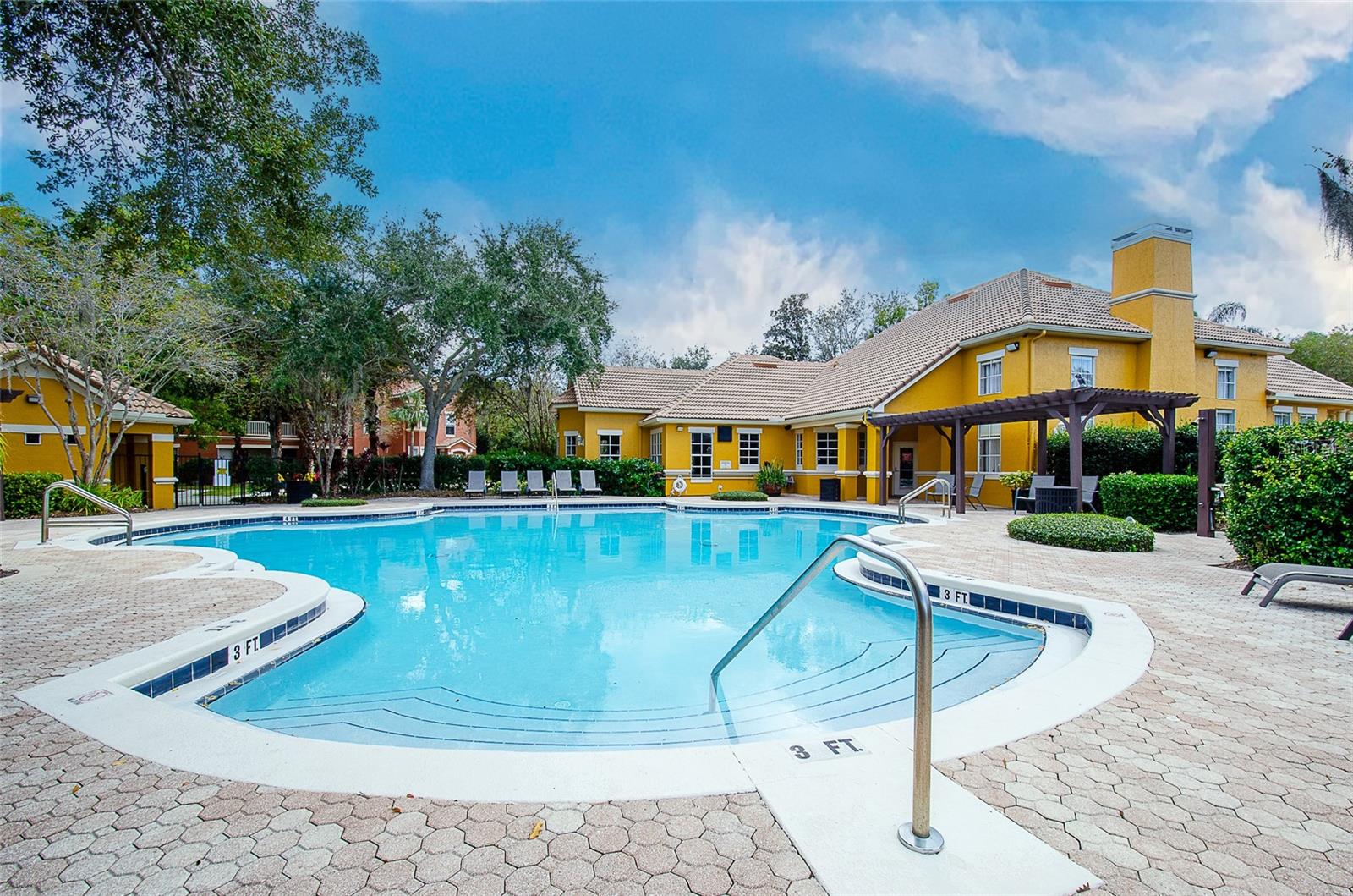 Image 41 of 47 For 8855 Villa View Circle 205