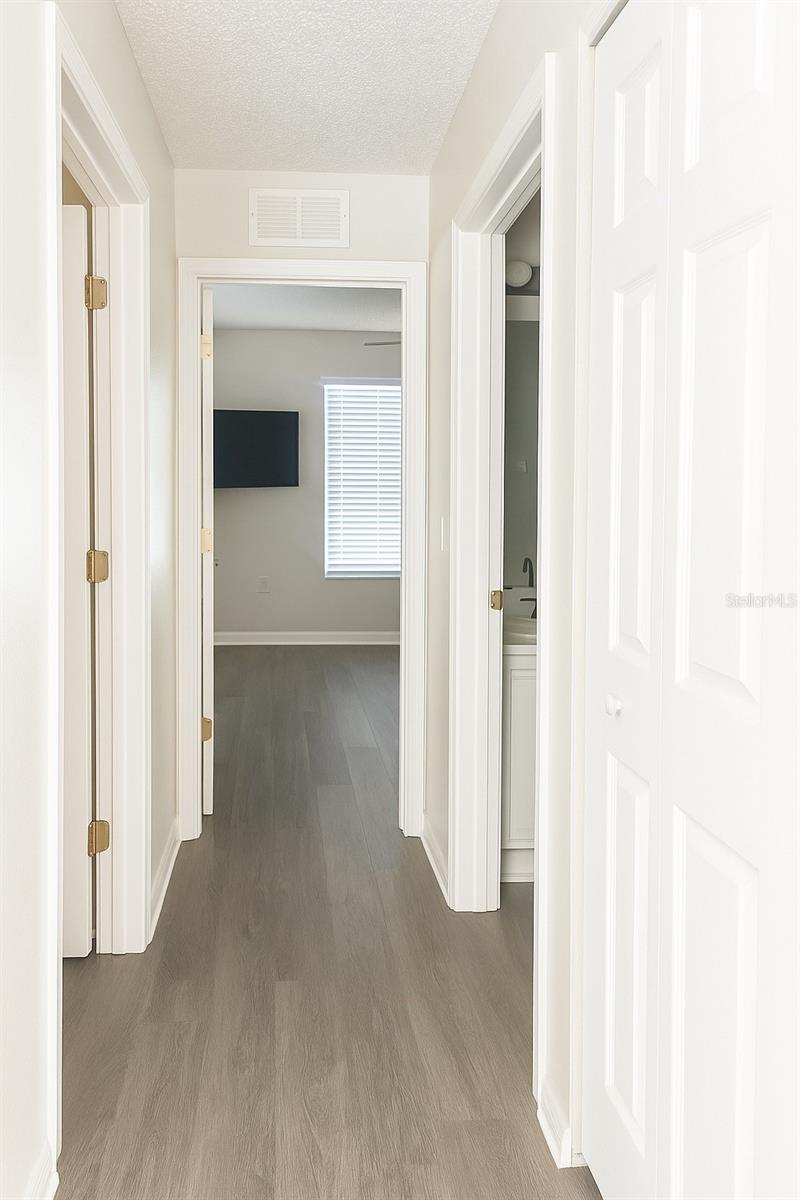 Image 8 of 15 For 1293 Courtland Boulevard